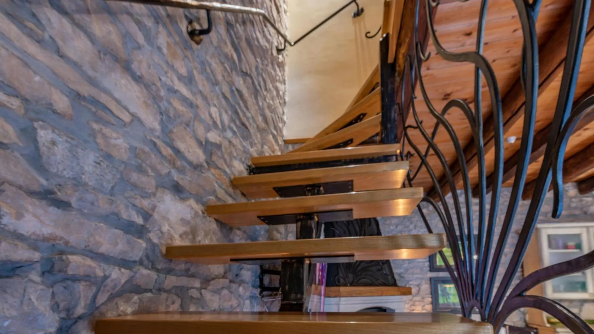 Villa Viktor, A Wonderful Rustic Villa Close To The Beach Krapan