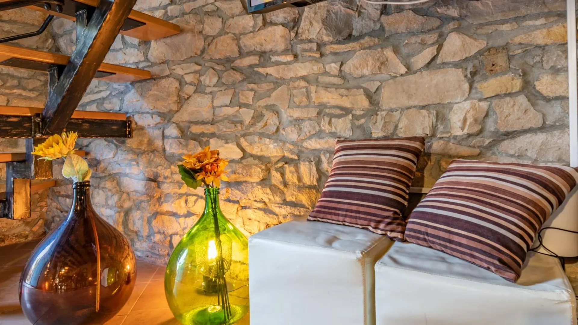 Villa Viktor, A Wonderful Rustic Villa Close To The Beach Krapan Croatia
